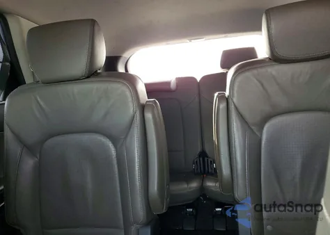 2014 Hyundai Santa Fe Gls z USA, uszkodzony, nr VIN KM8SN4HF8EU059948